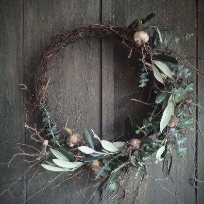 Kransje met olijf en bolletjes